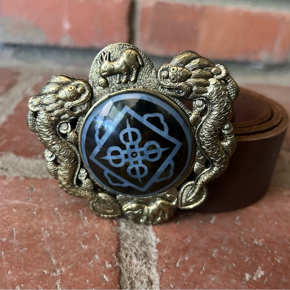 VTG Lucky Brand Brass Dragon Leather Belt Sz S main image 4
